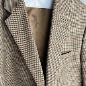 Croft & Barrow light jacket 48 R muted pattern, 65% poly 34% viscose